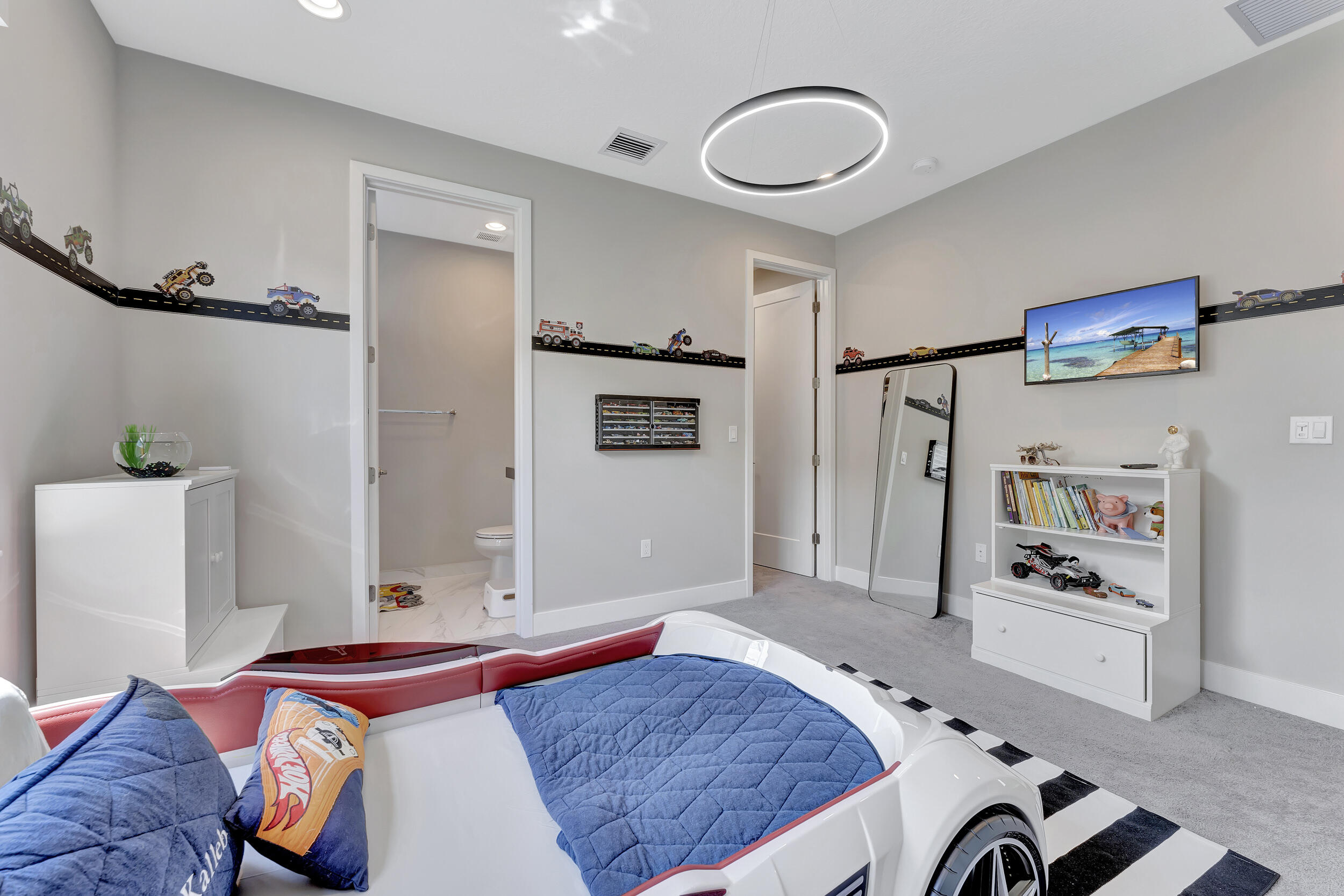 8843 Quiet Inlet Lane
