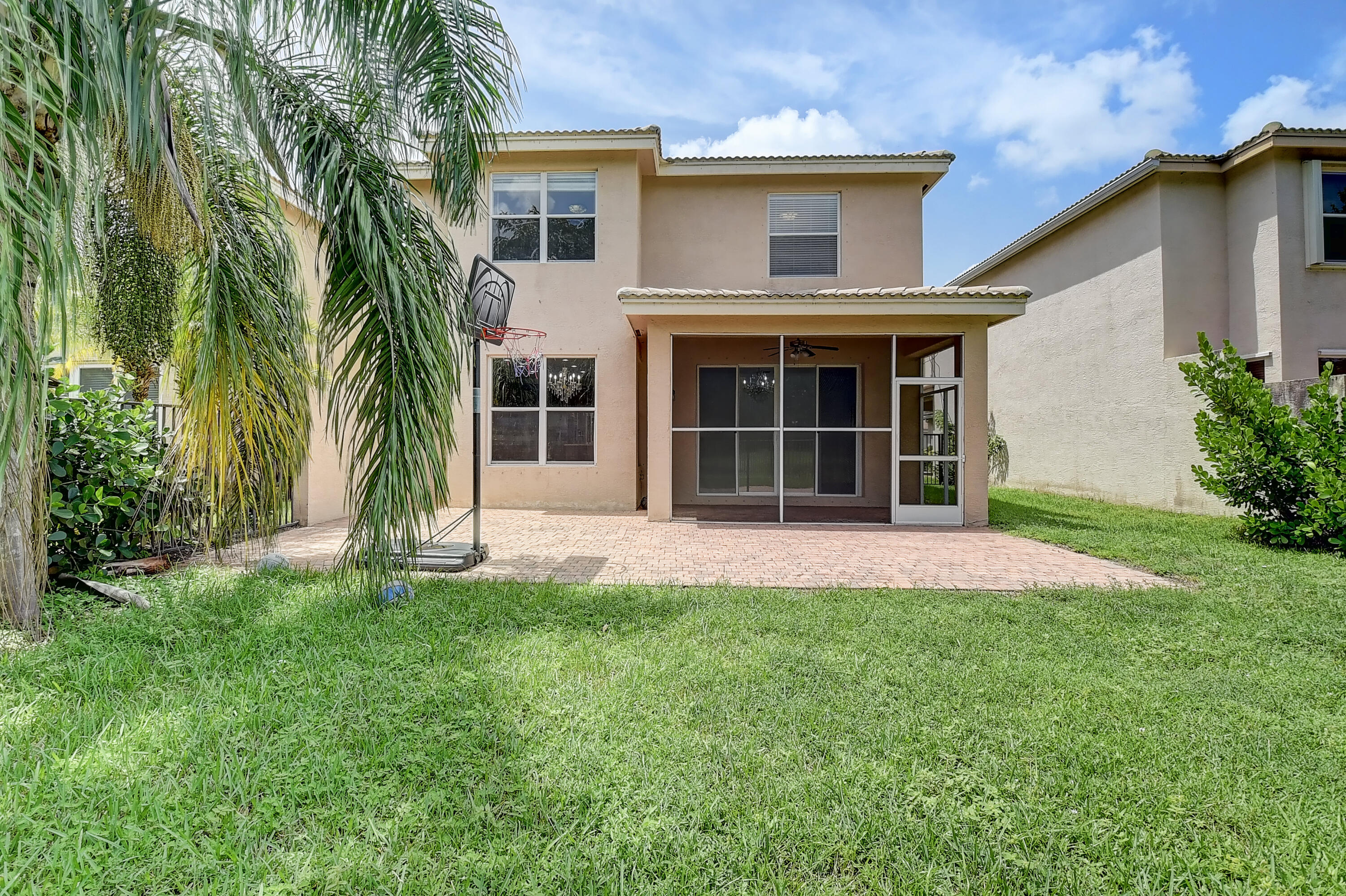 8779 Briarwood Meadow Lane