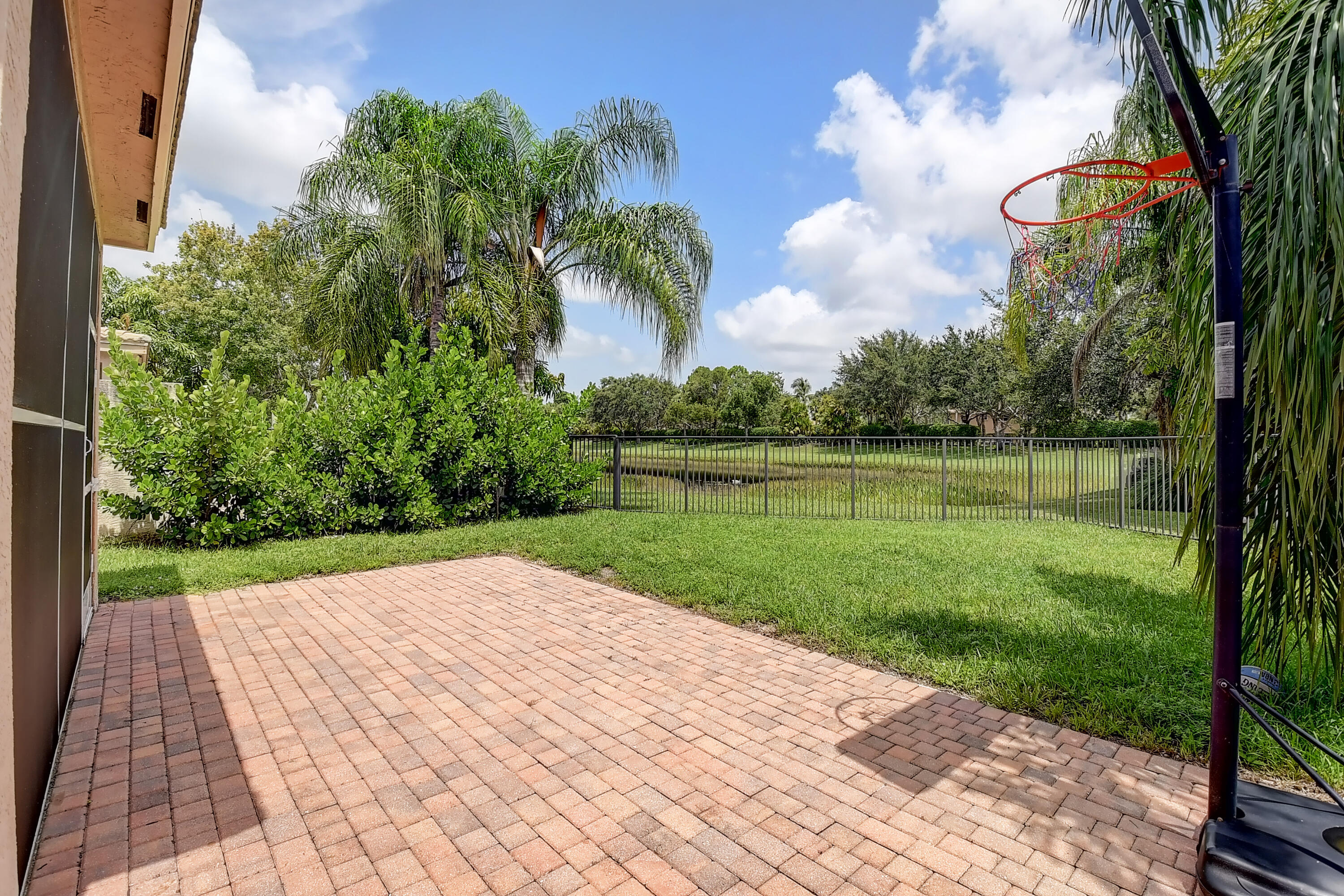8779 Briarwood Meadow Lane