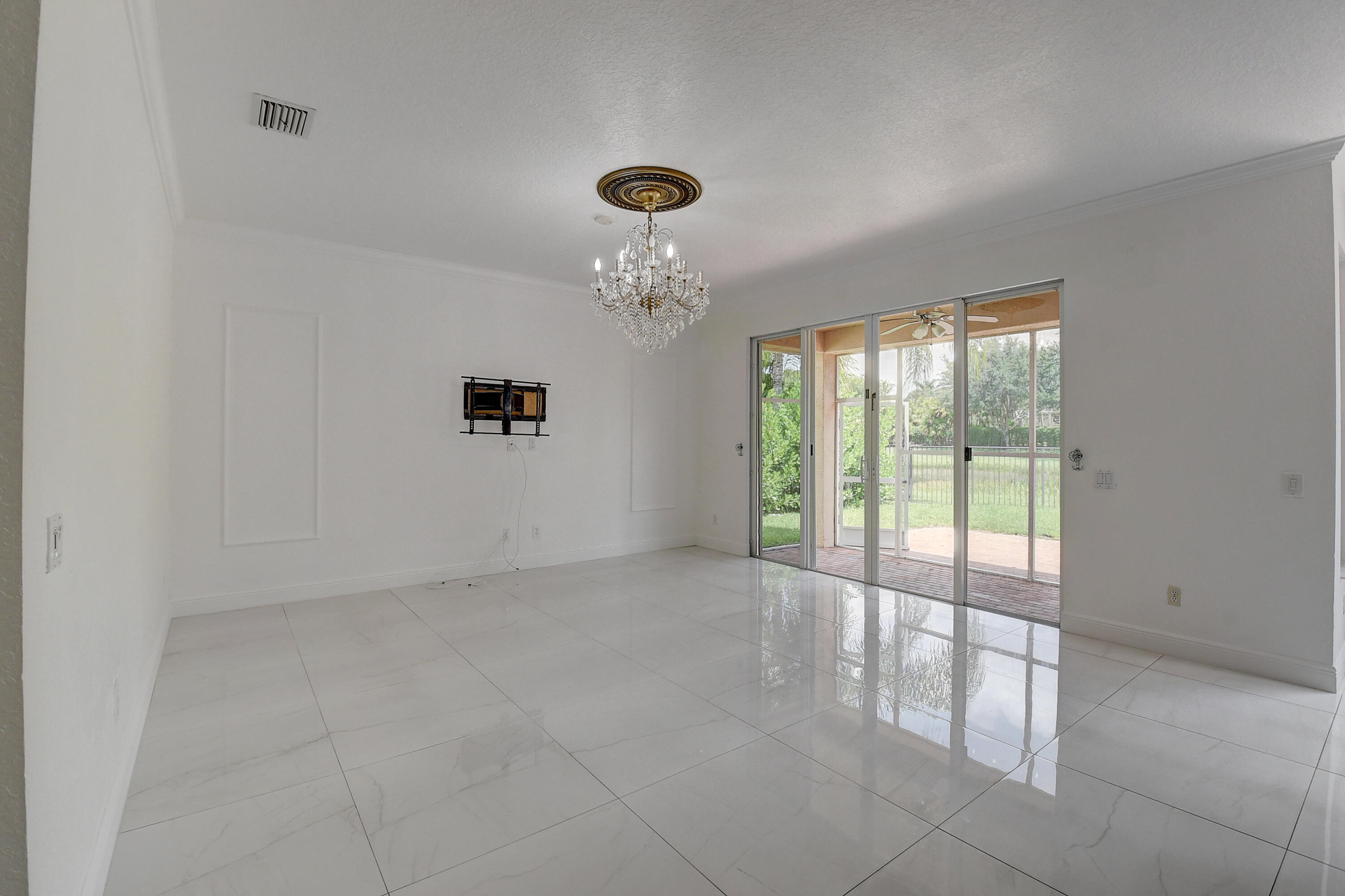 8779 Briarwood Meadow Lane