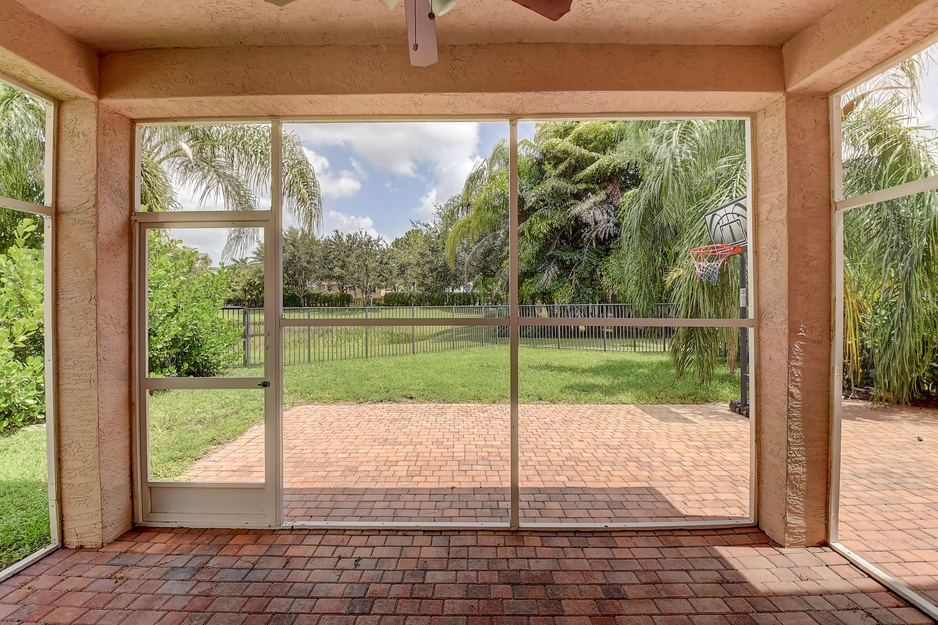 8779 Briarwood Meadow Lane