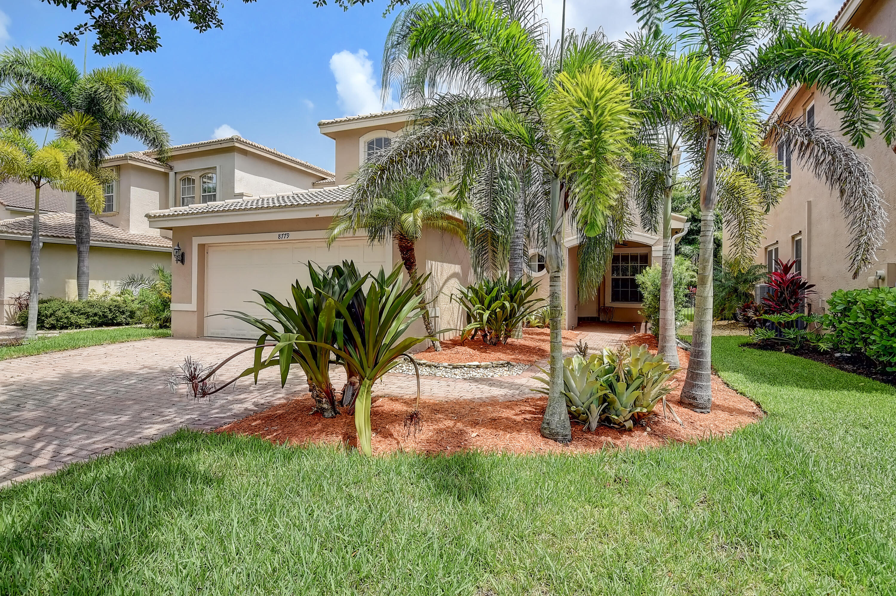 8779 Briarwood Meadow Lane