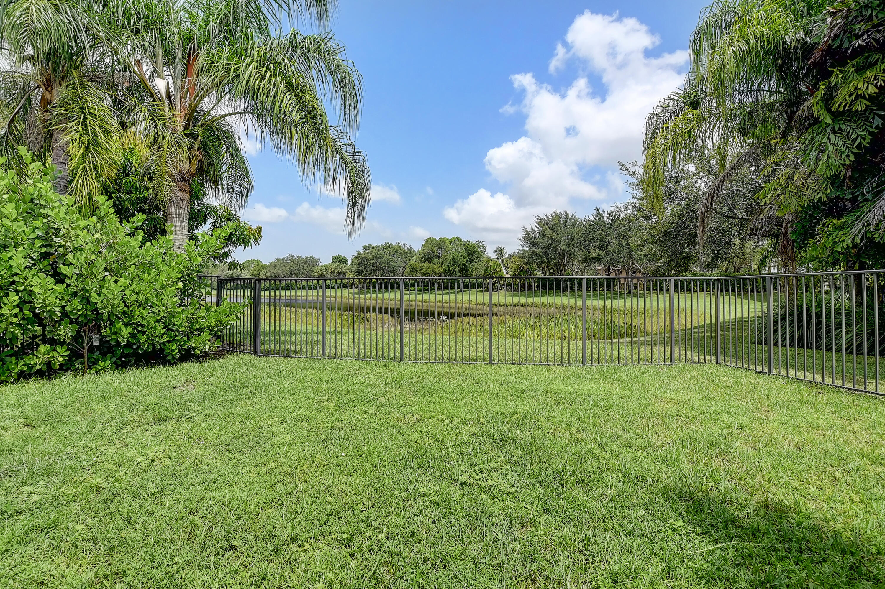 8779 Briarwood Meadow Lane
