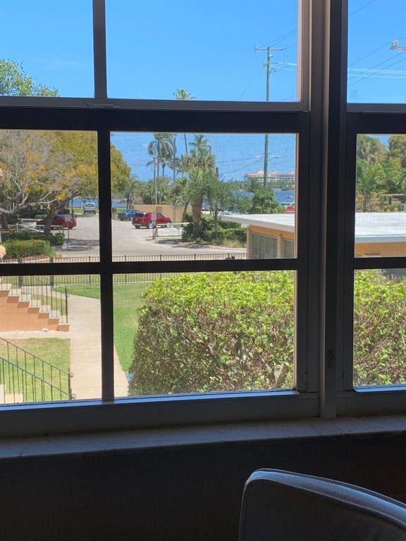 31 S Golfview Road Unit: 11