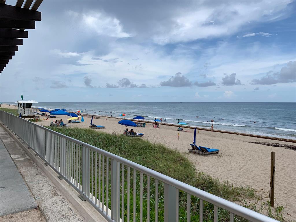 31 S Golfview Road Unit: 11