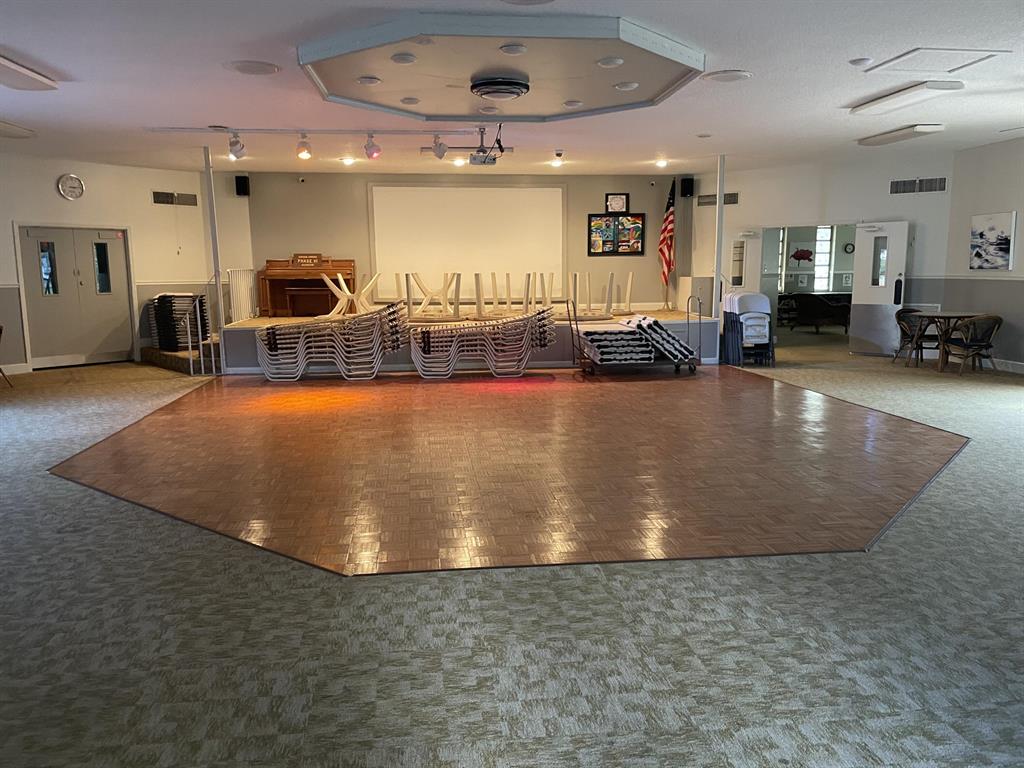 3506 NW 49th Avenue Unit: 612