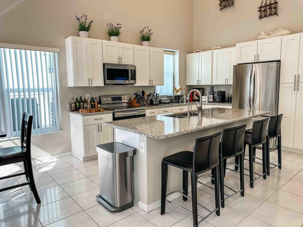 8227 Horseshoe Bay Road