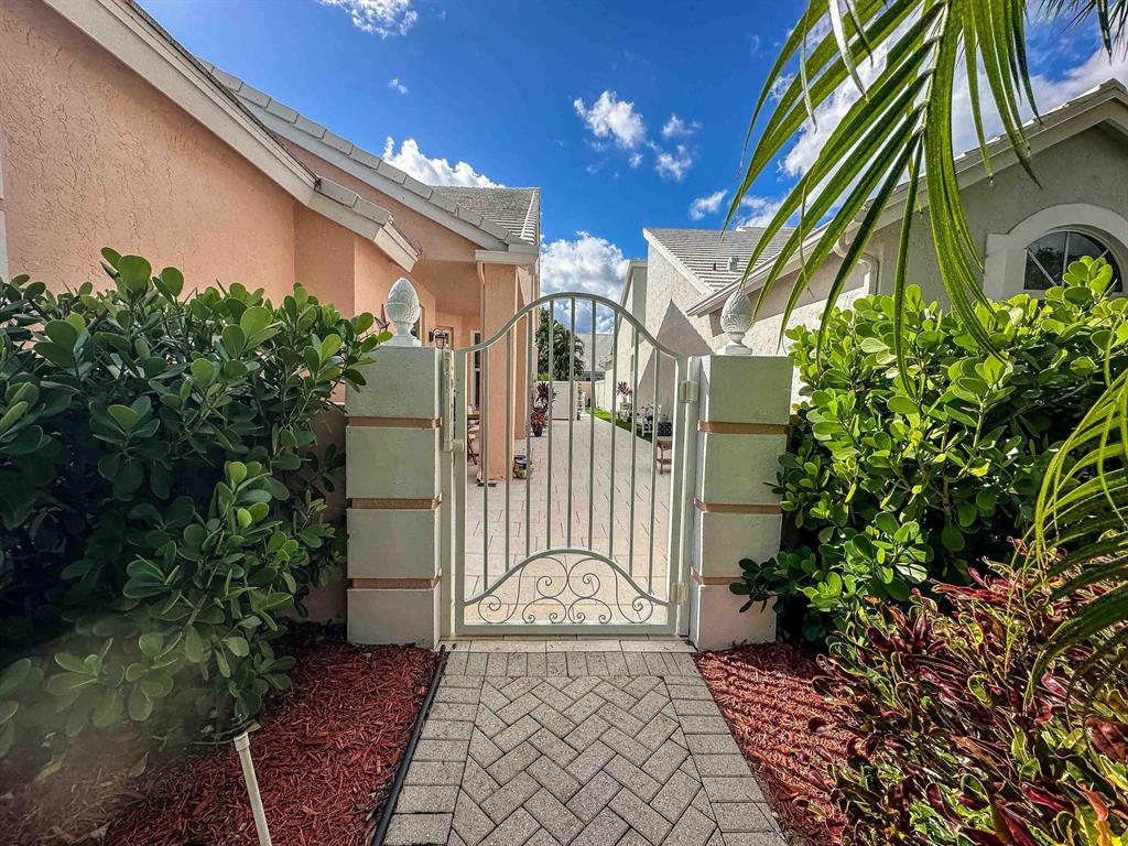8227 Horseshoe Bay Road