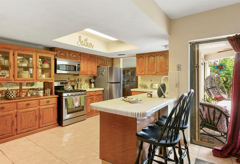 784 NW 7th Street