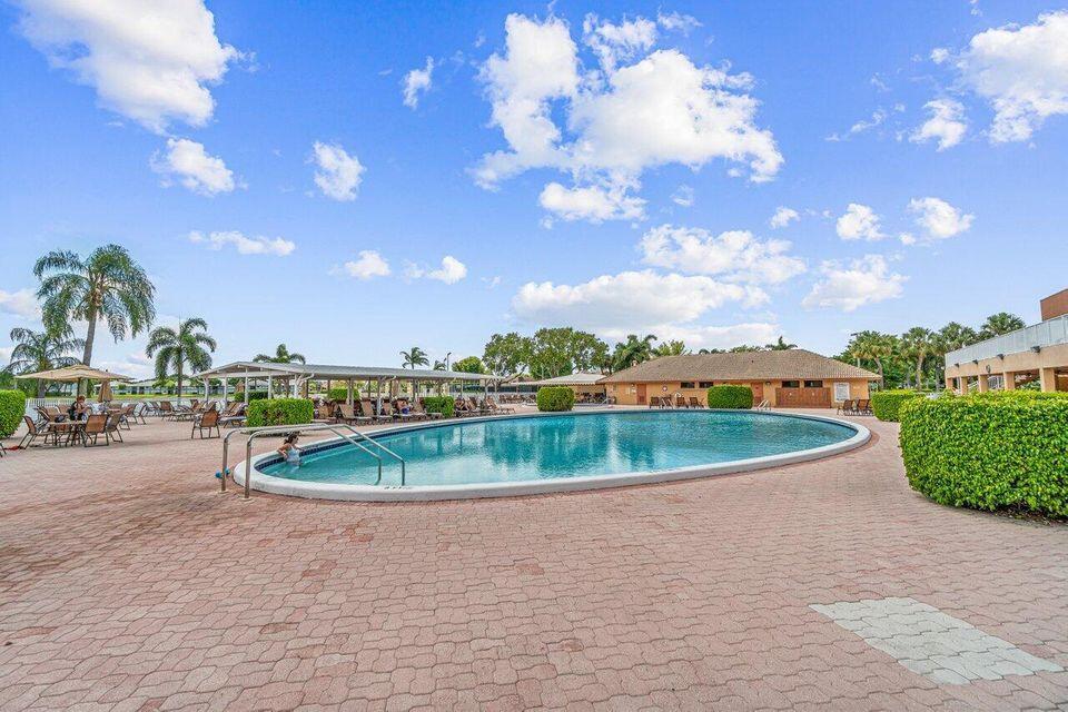 15451 Pembridge 219 Drive Unit: 219