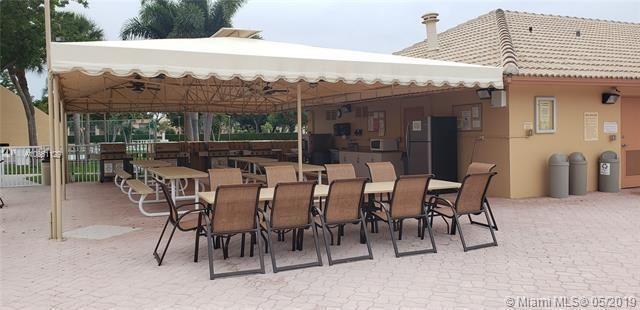 15451 Pembridge 219 Drive Unit: 219