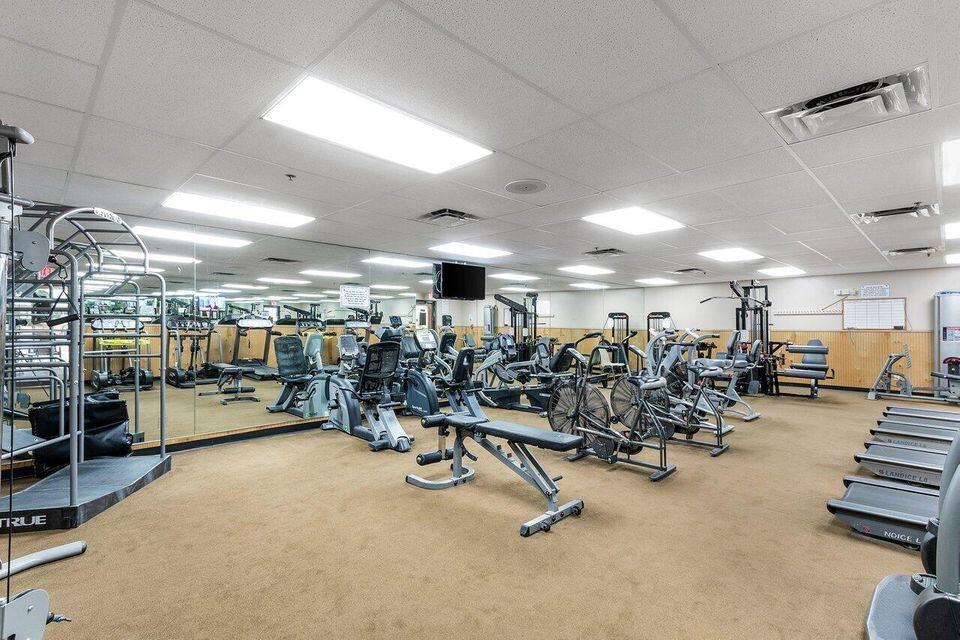 15451 Pembridge 219 Drive Unit: 219