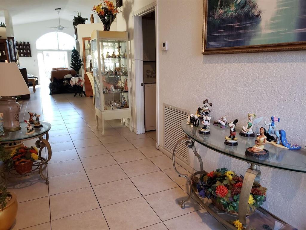 10455 S Utopia Circle