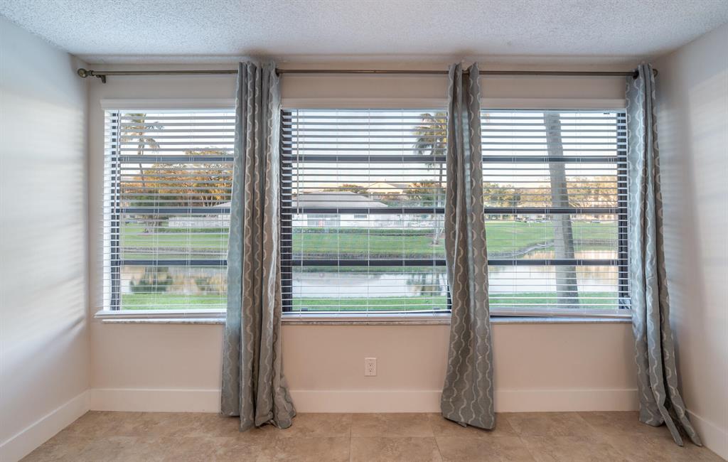6037 Balboa Circle Unit: 105