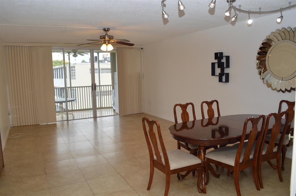 1690 NE 191 Street Unit: 409-1