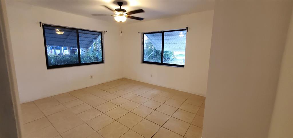 236 NE 19th Avenue Unit: W
