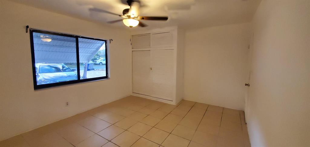 236 NE 19th Avenue Unit: W