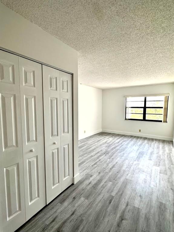 9235 SW 8th Street Unit: 512
