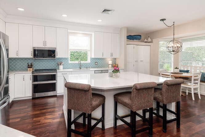 21290 Waycross Drive