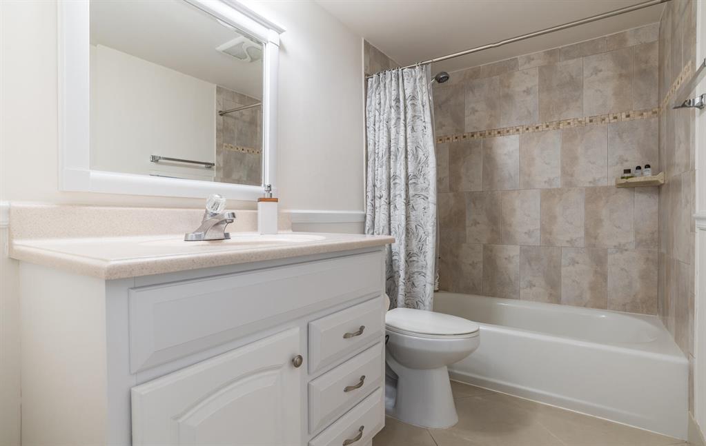 55 SE 14th Street Unit: 114