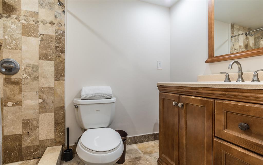55 SE 14th Street Unit: 114