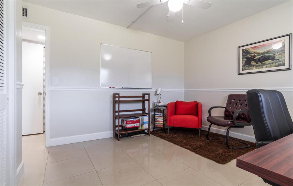 55 SE 14th Street Unit: 114