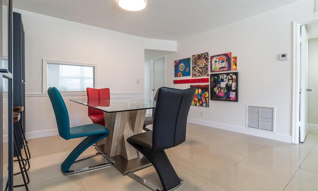 55 SE 14th Street Unit: 114