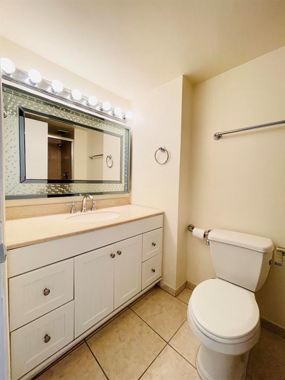 18051 Biscayne Boulevard Unit: 1901