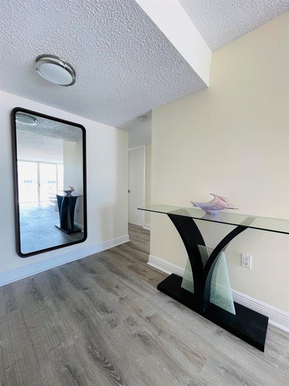 18051 Biscayne Boulevard Unit: 1901