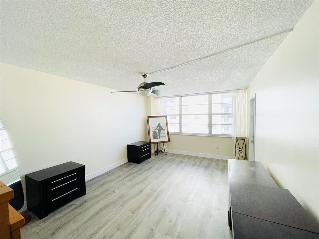18051 Biscayne Boulevard Unit: 1901