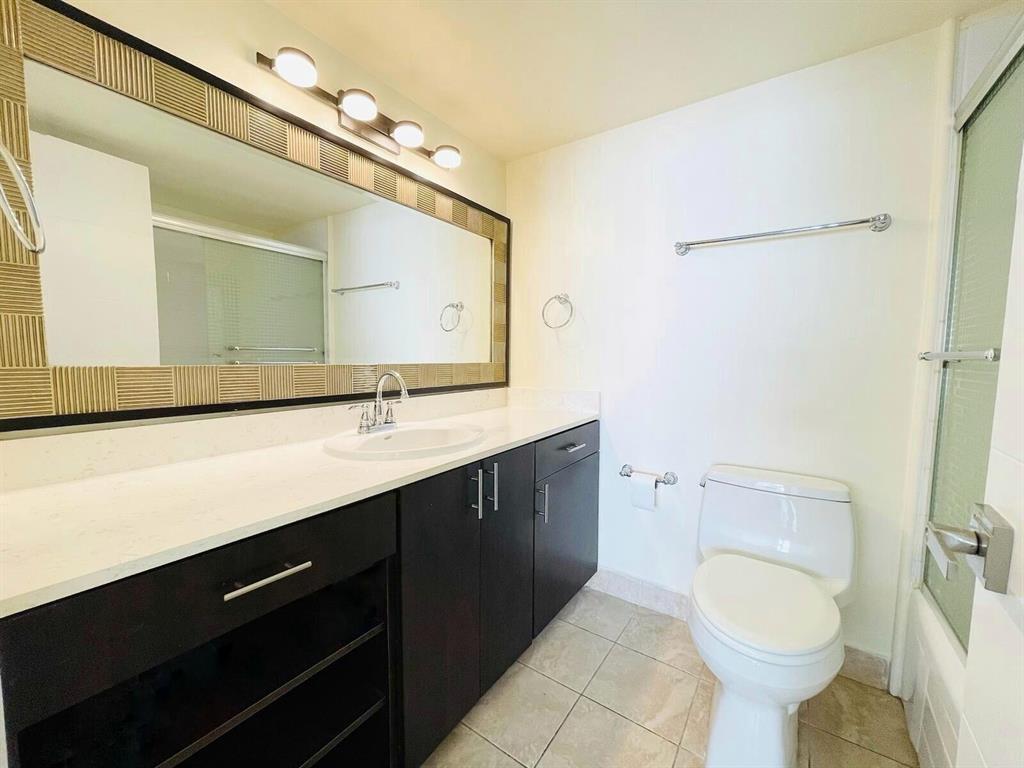 18051 Biscayne Boulevard Unit: 1901