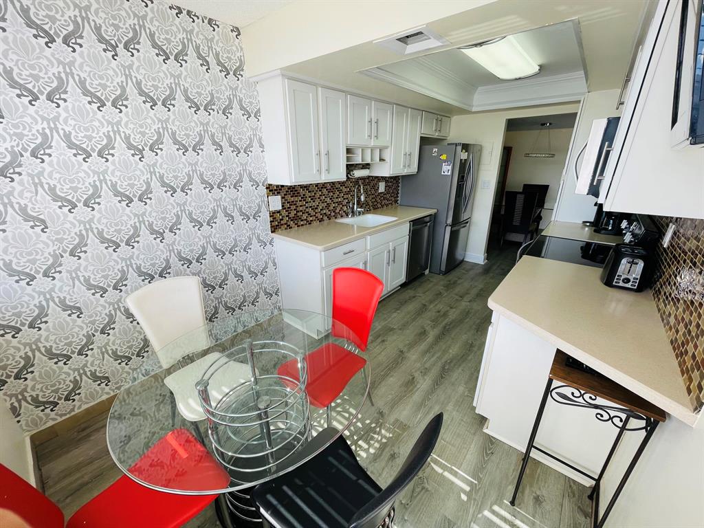 18051 Biscayne Boulevard Unit: 1901