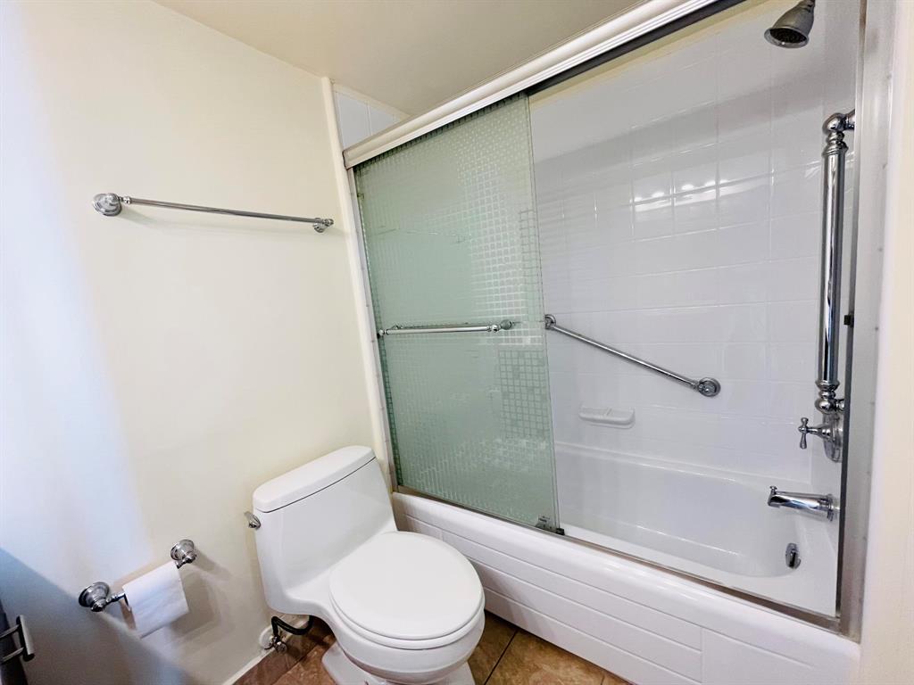 18051 Biscayne Boulevard Unit: 1901