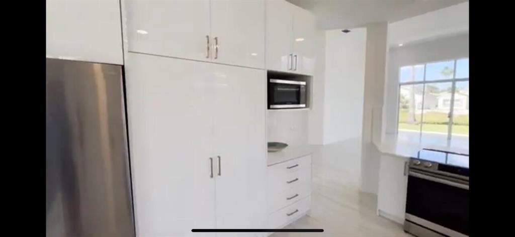 23321 Butterfly Palm Court