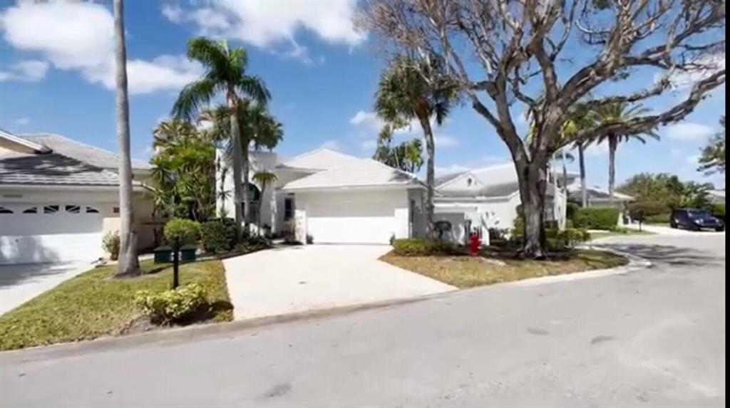 23321 Butterfly Palm Court