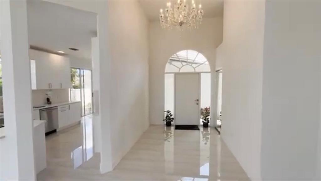 23321 Butterfly Palm Court