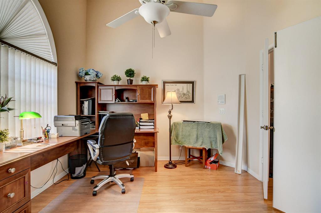 5629 Aspen Ridge Circle