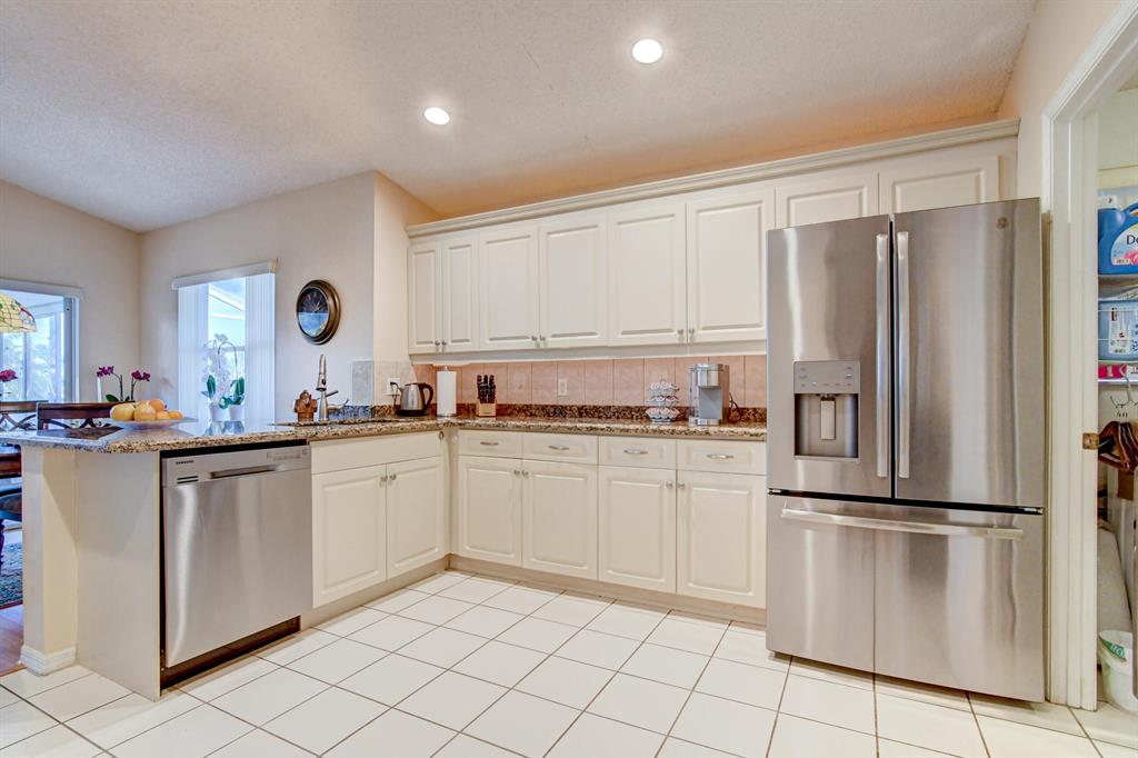 5629 Aspen Ridge Circle