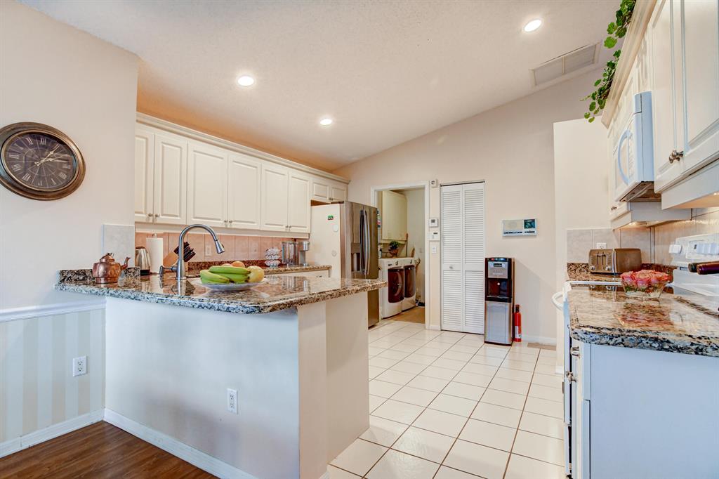 5629 Aspen Ridge Circle