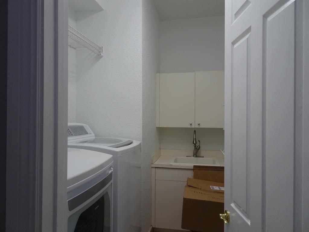 21181 La Vista Circle