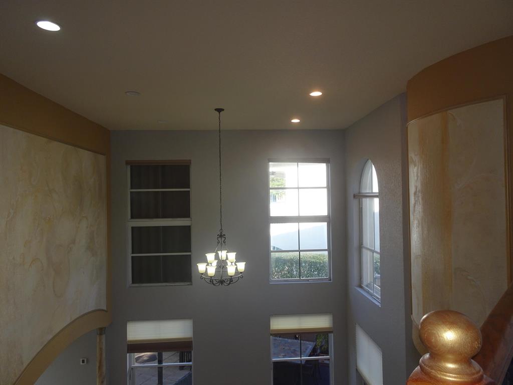 21181 La Vista Circle