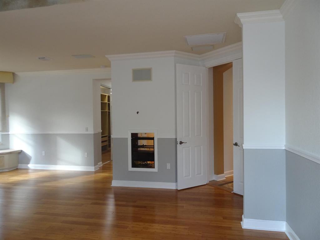 21181 La Vista Circle