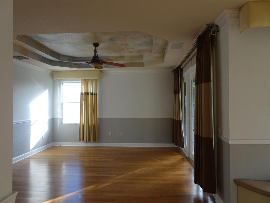 21181 La Vista Circle