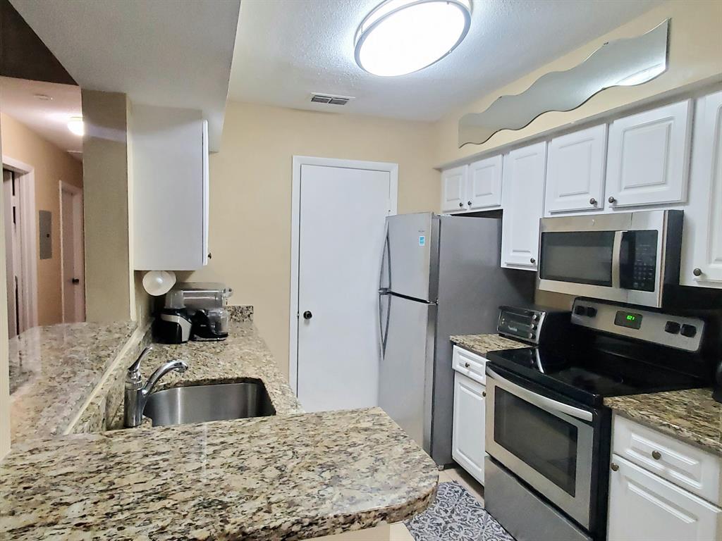 815 Boynton Beach Boulevard Unit: 1-204