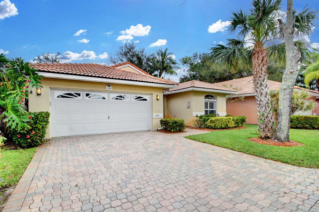 13264 Royale Sabal Court