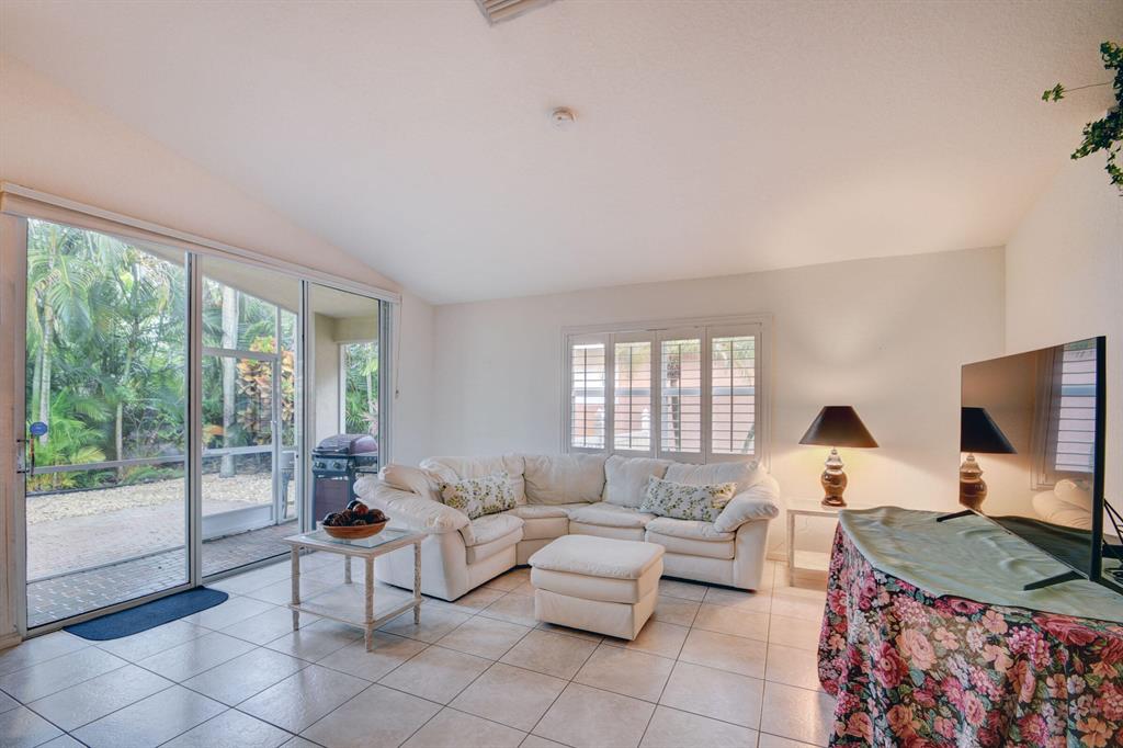 13264 Royale Sabal Court