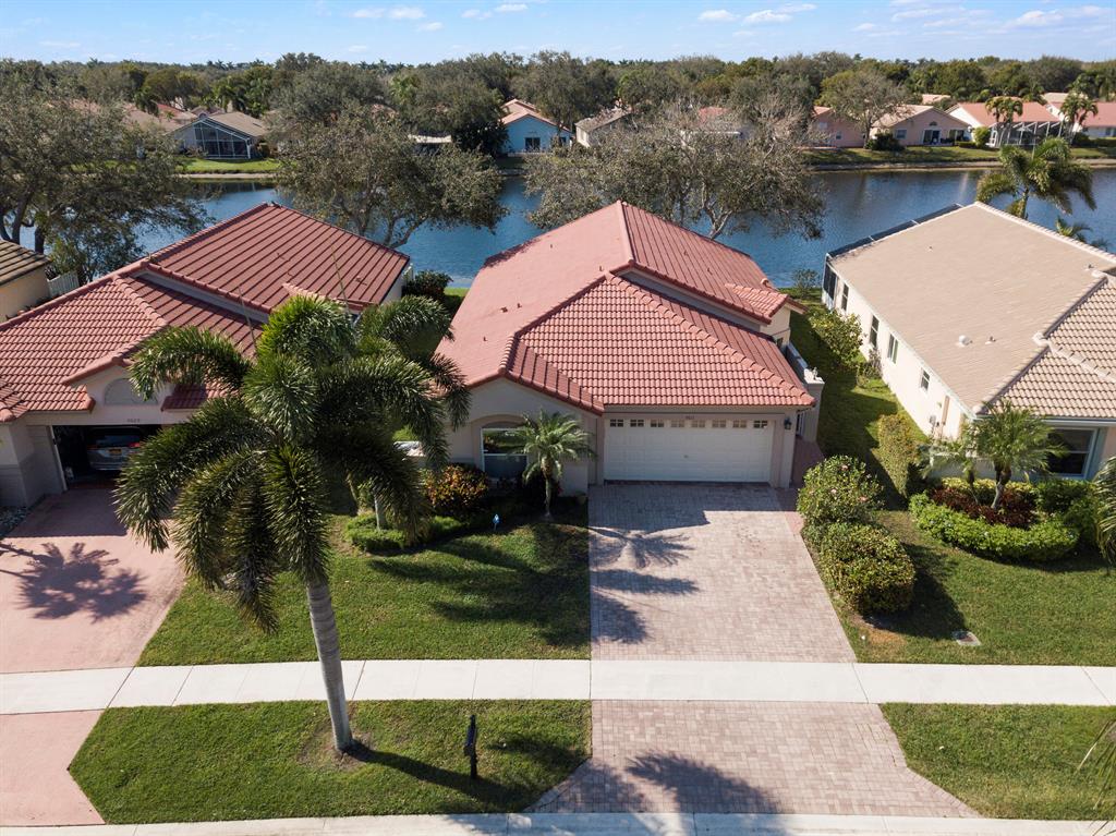 9611 Harbour Lake Circle