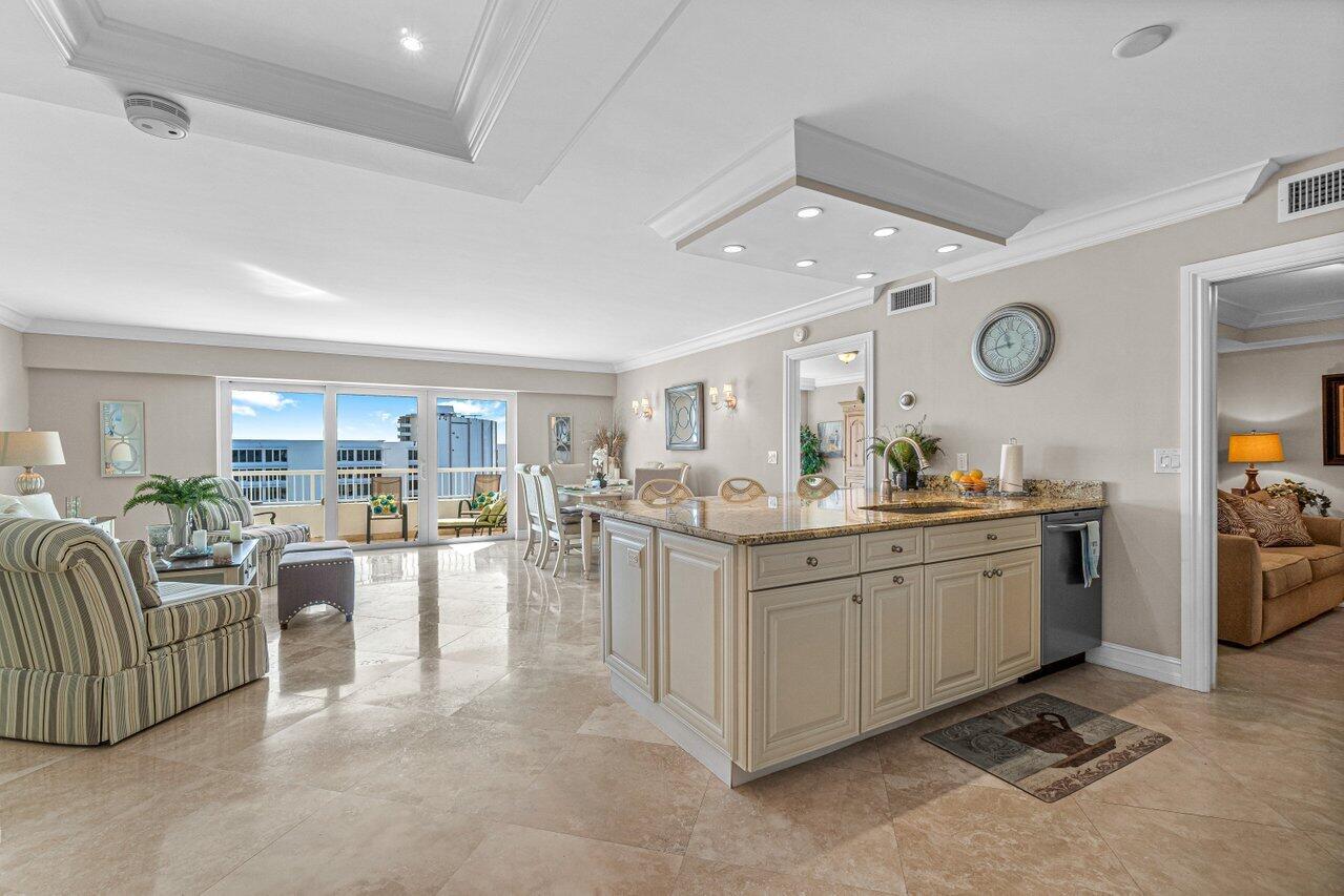 600 S Ocean Boulevard Unit: 1402