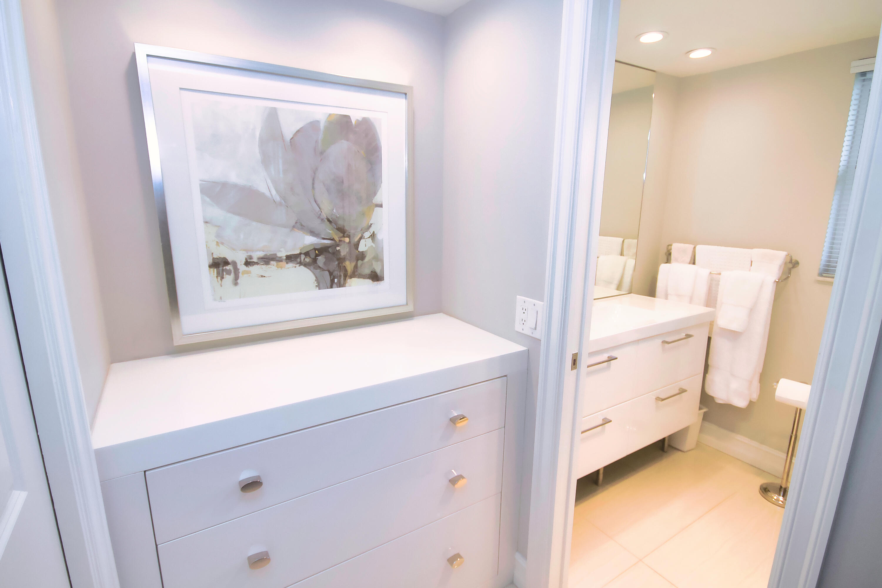 3510 Oaks Way Unit: 1001