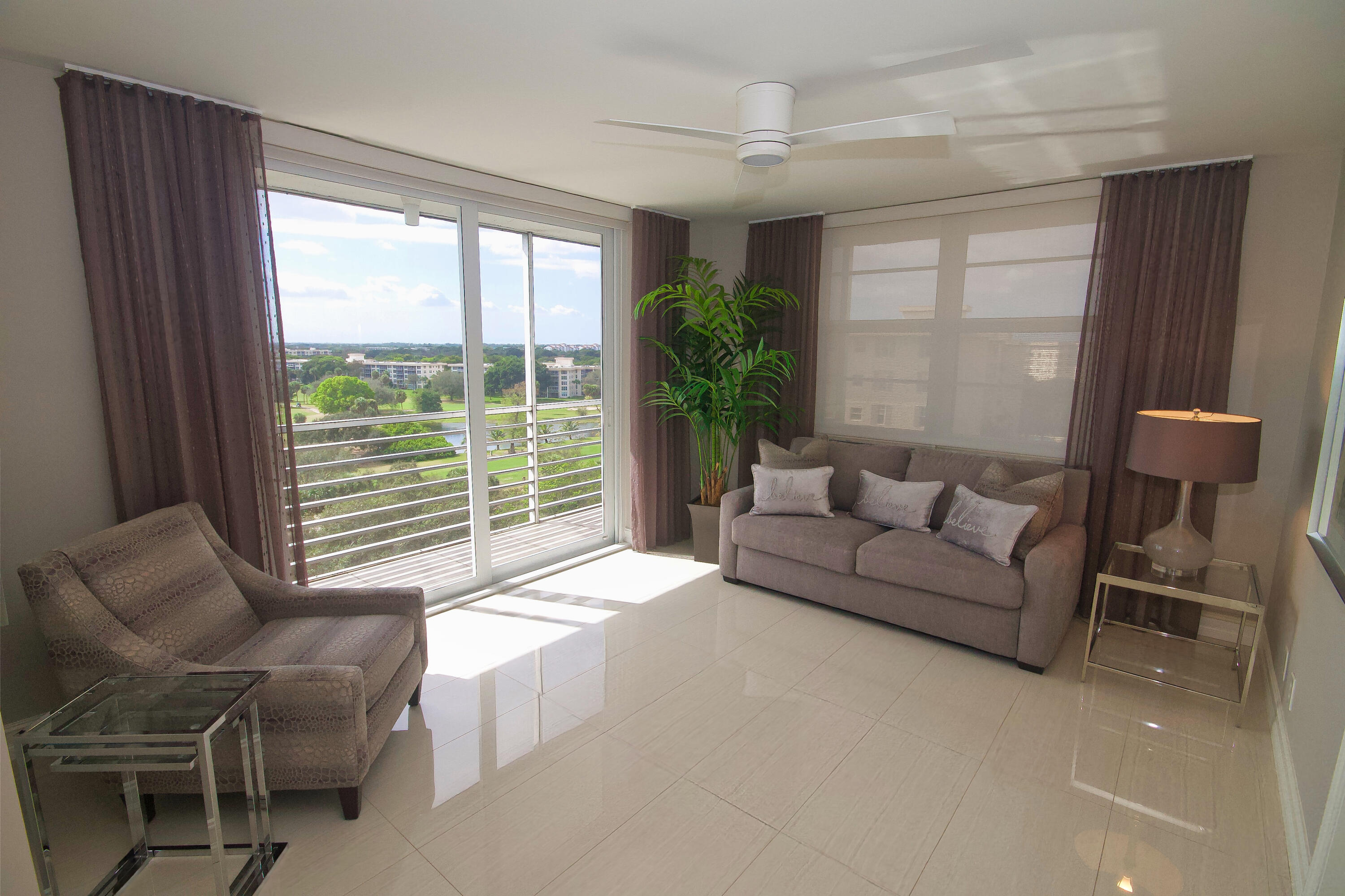 3510 Oaks Way Unit: 1001